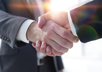 Licenciatura en Comercio Internacional en línea Aliat UVG