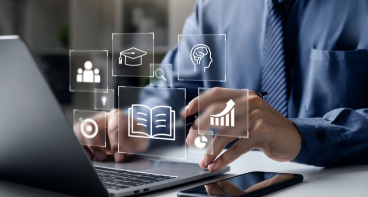 Posgrados a Distancia beneficio profesional a tu alcance