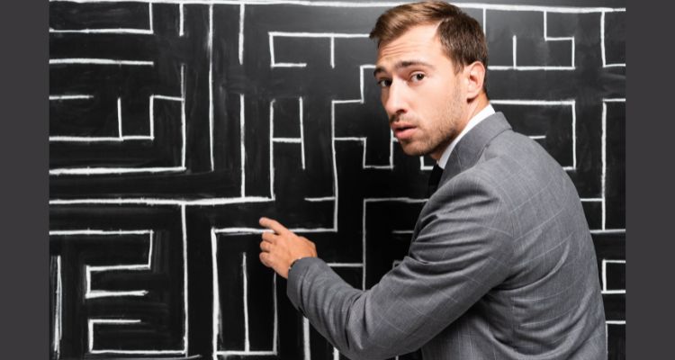 Posgrado, ¿para mejorar CV o un laberinto infinito?